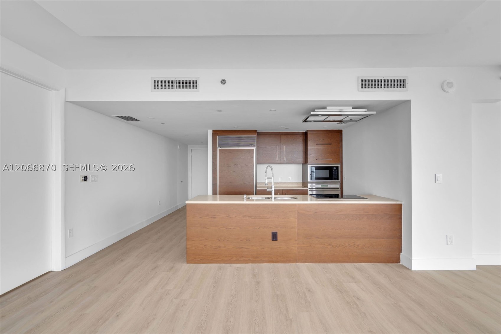 image Icon Brickell II11