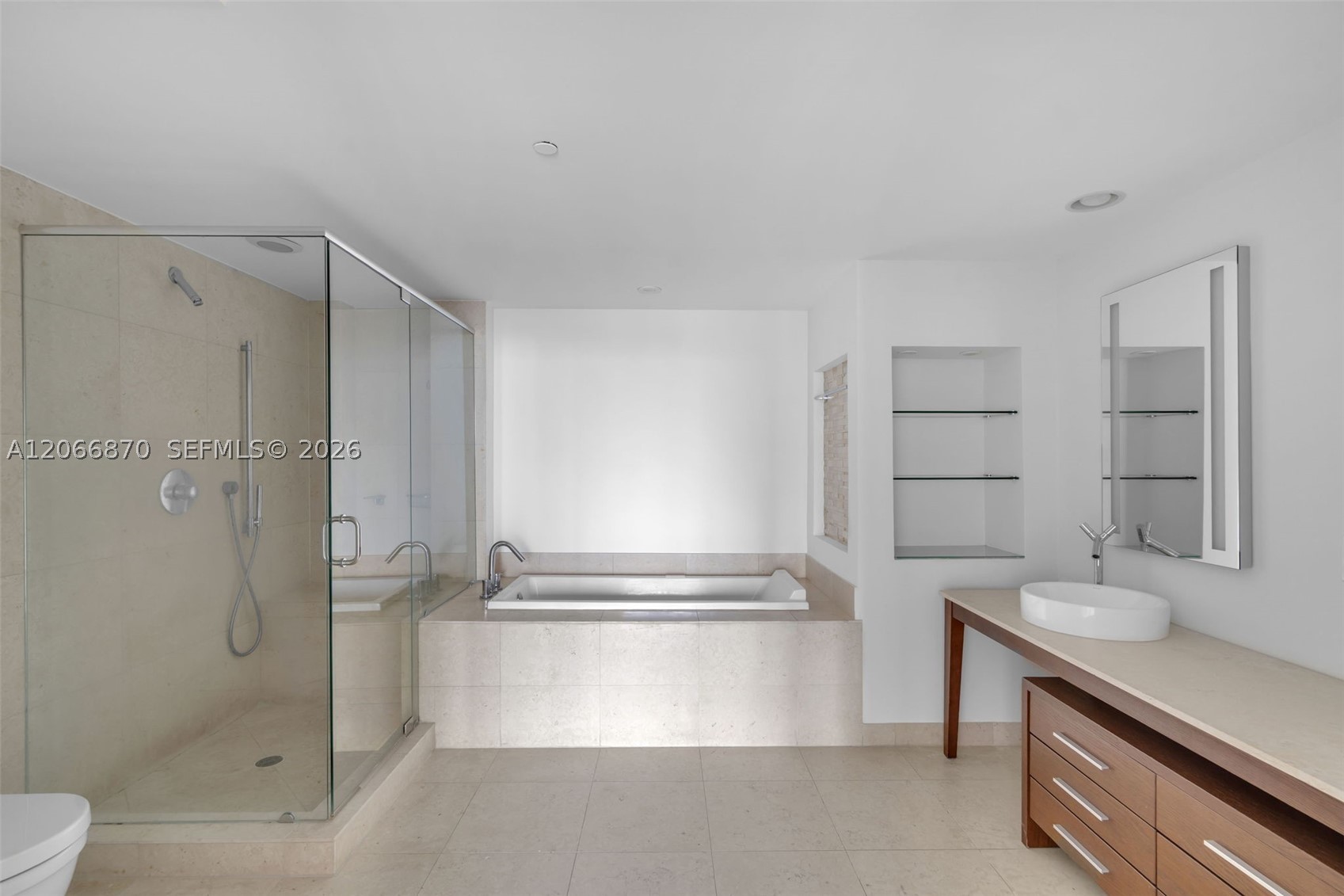 image Icon Brickell II25