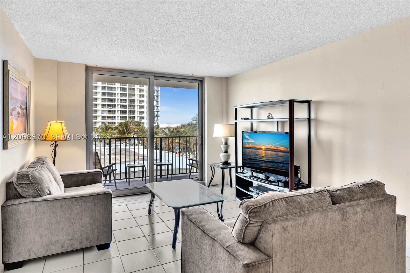 9273 Collins Ave #308 Surfside, FL 33154