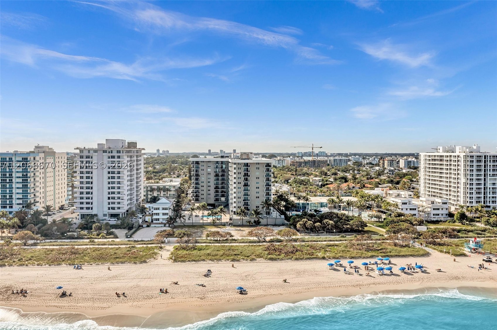 9273 Collins Ave #308 Surfside, FL 33154