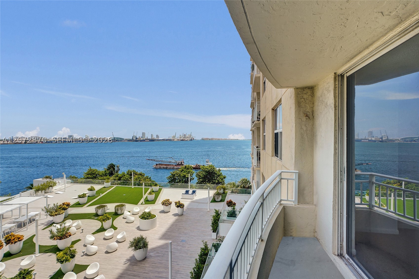 image Isola25