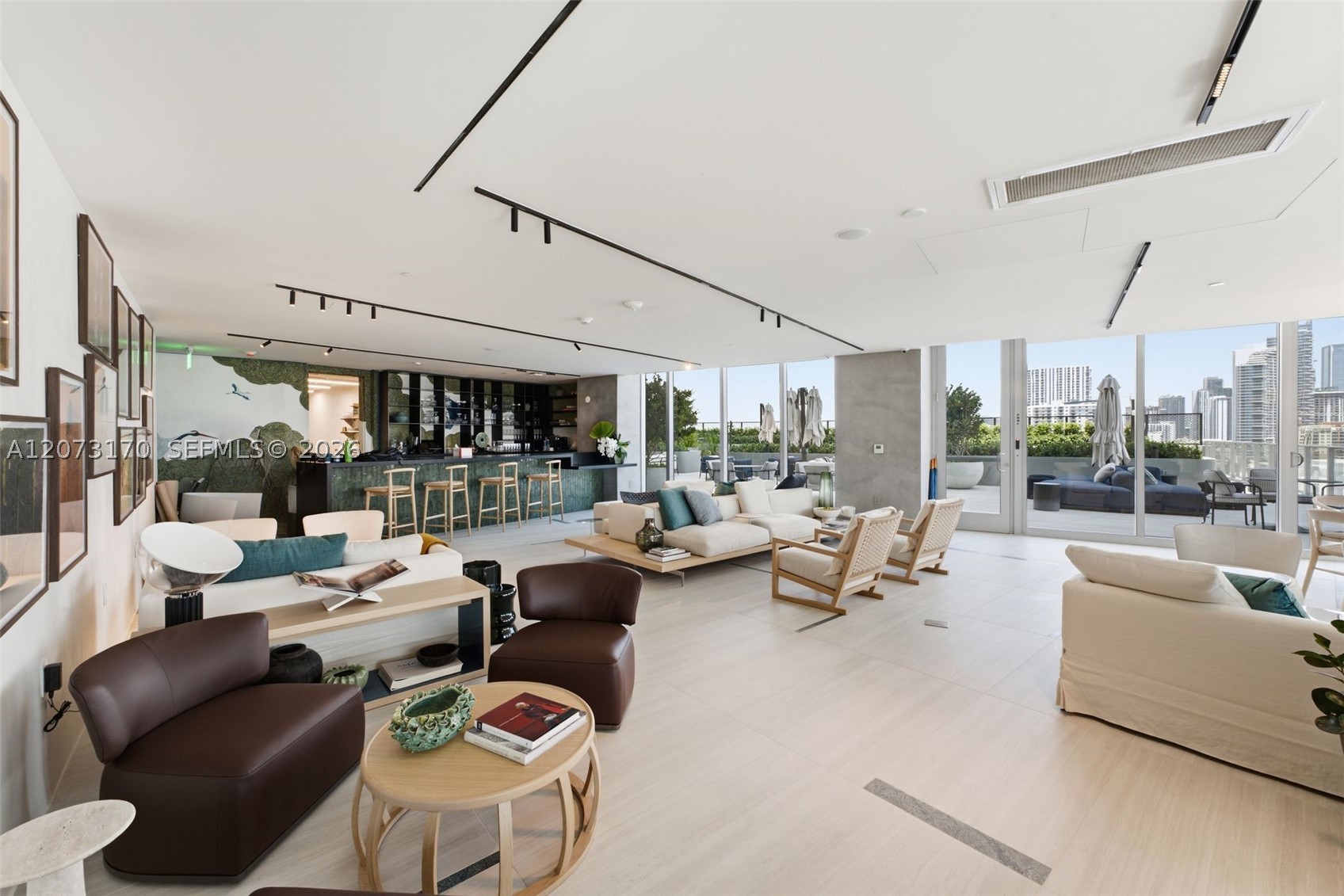 1400 Biscayne Blvd #202 Miami, FL 33132
