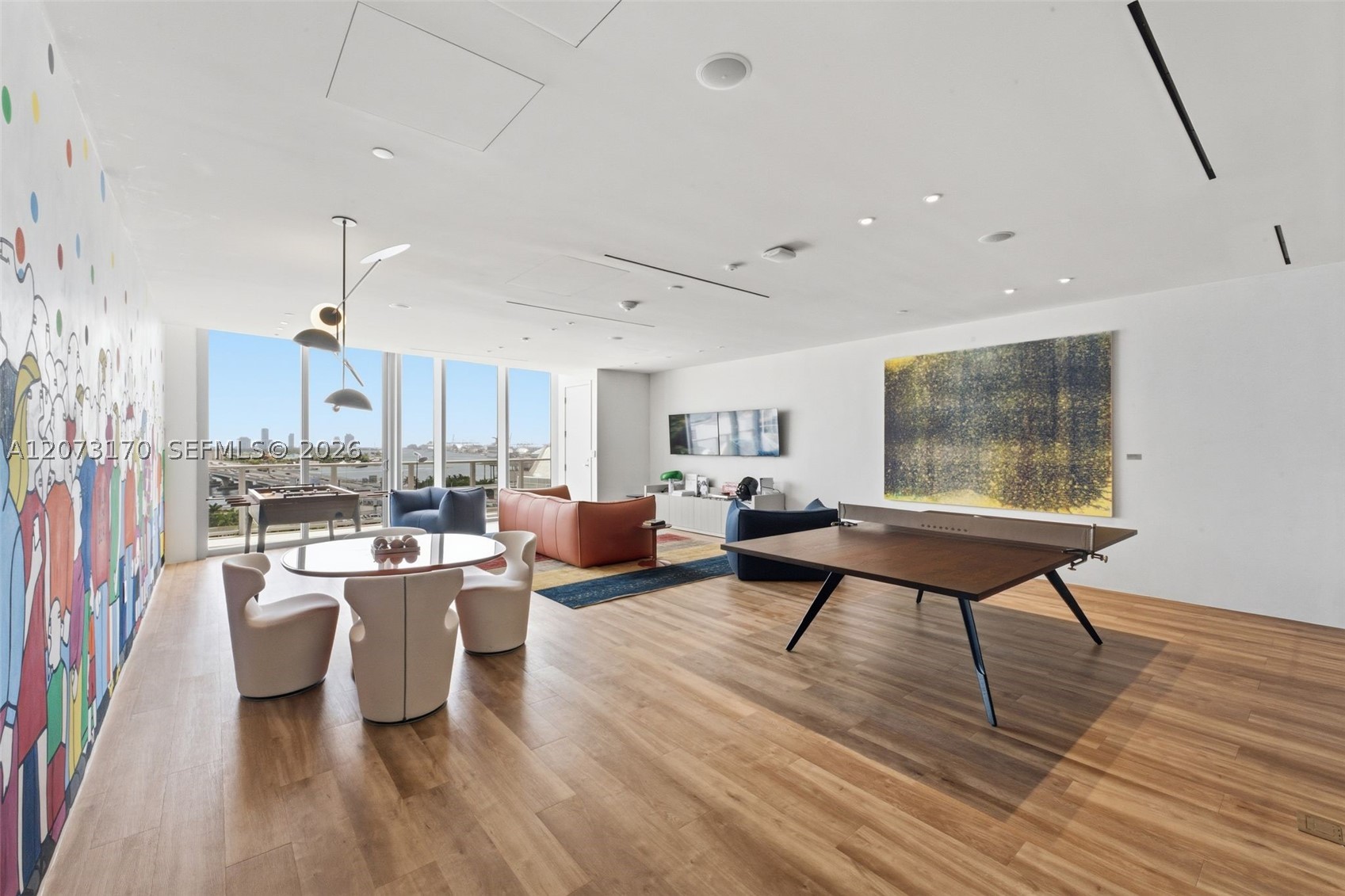 1400 Biscayne Blvd #202 Miami, FL 33132