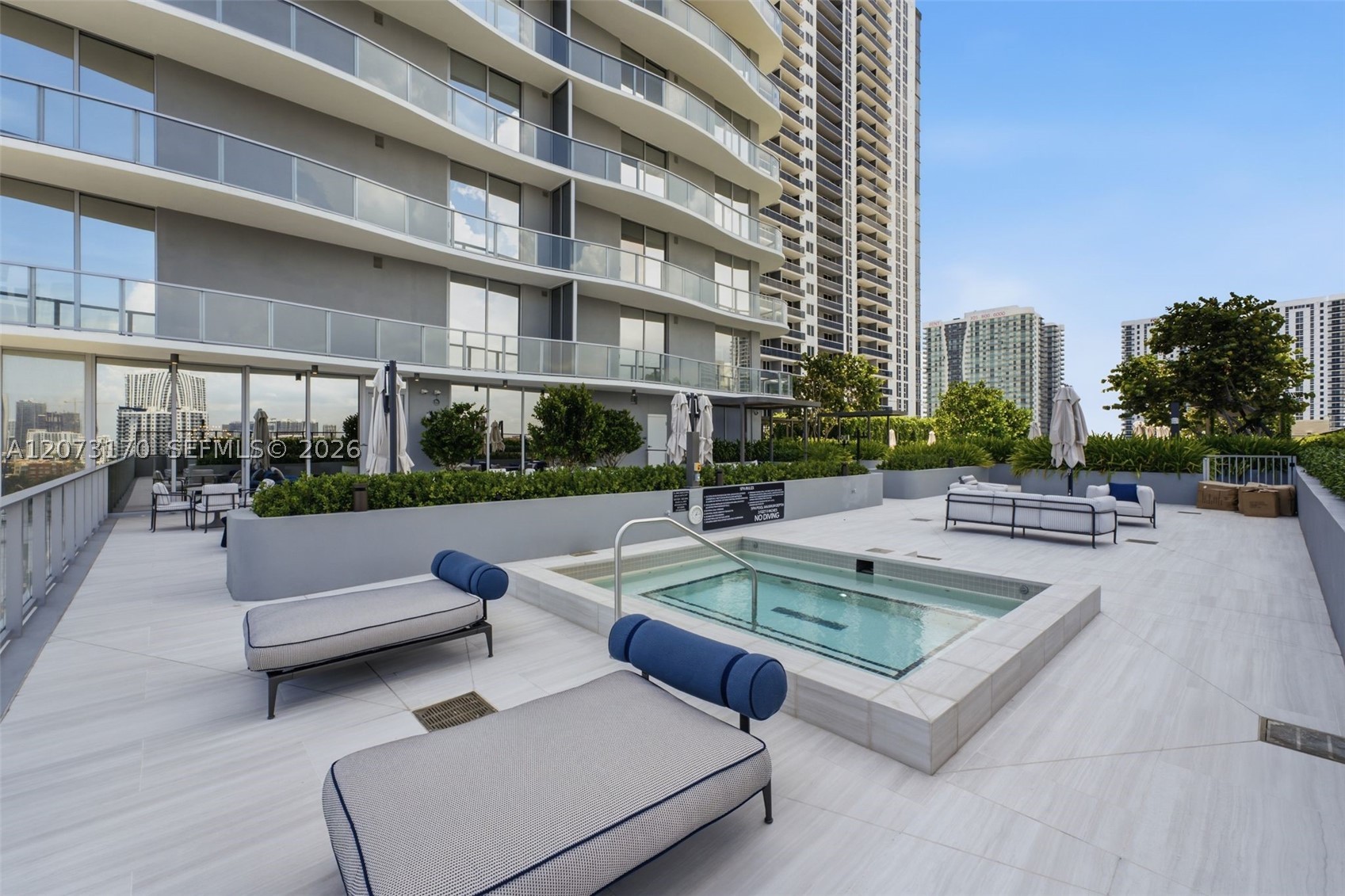 1400 Biscayne Blvd #202 Miami, FL 33132