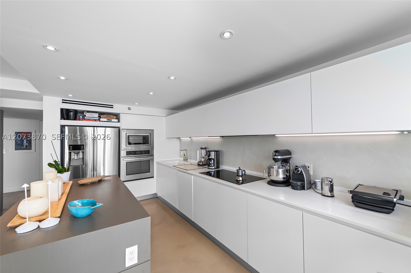 9 Island Ave #2207 Miami Beach, FL 33139