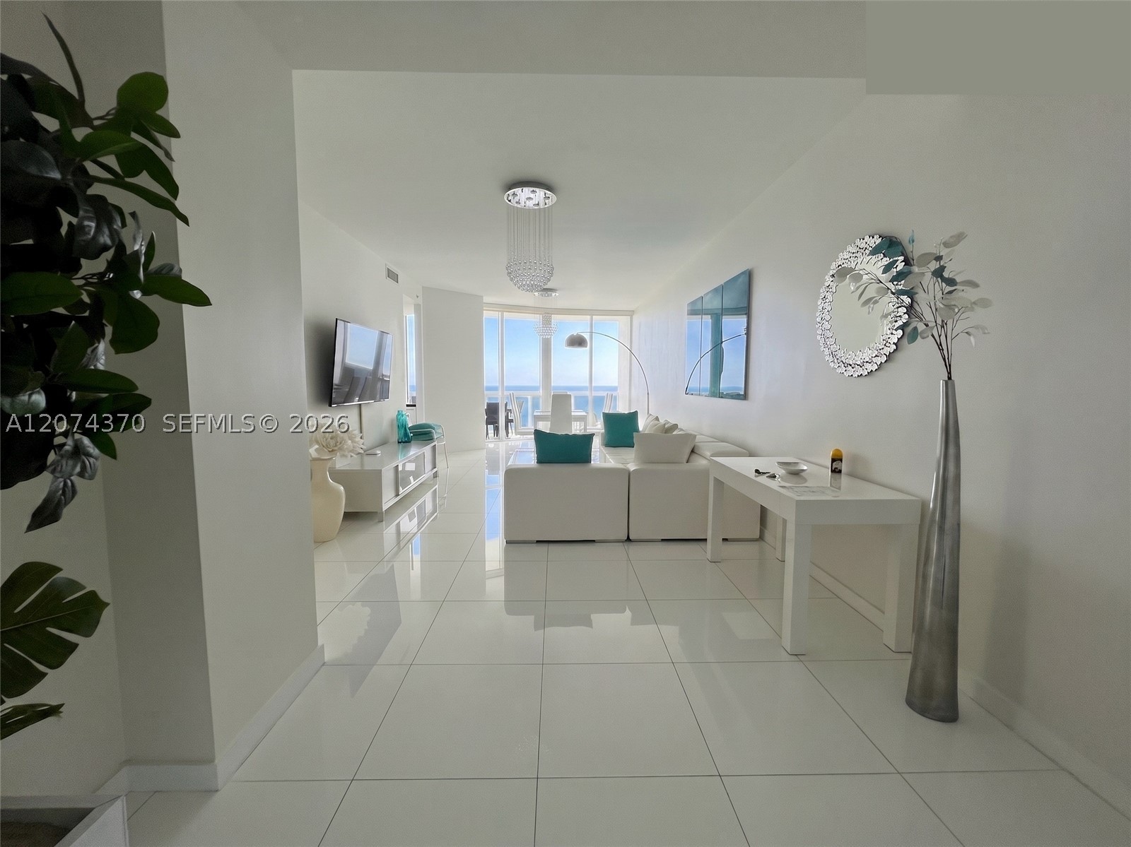 18201 Collins Ave #4409 Sunny Isles Beach, FL 33160