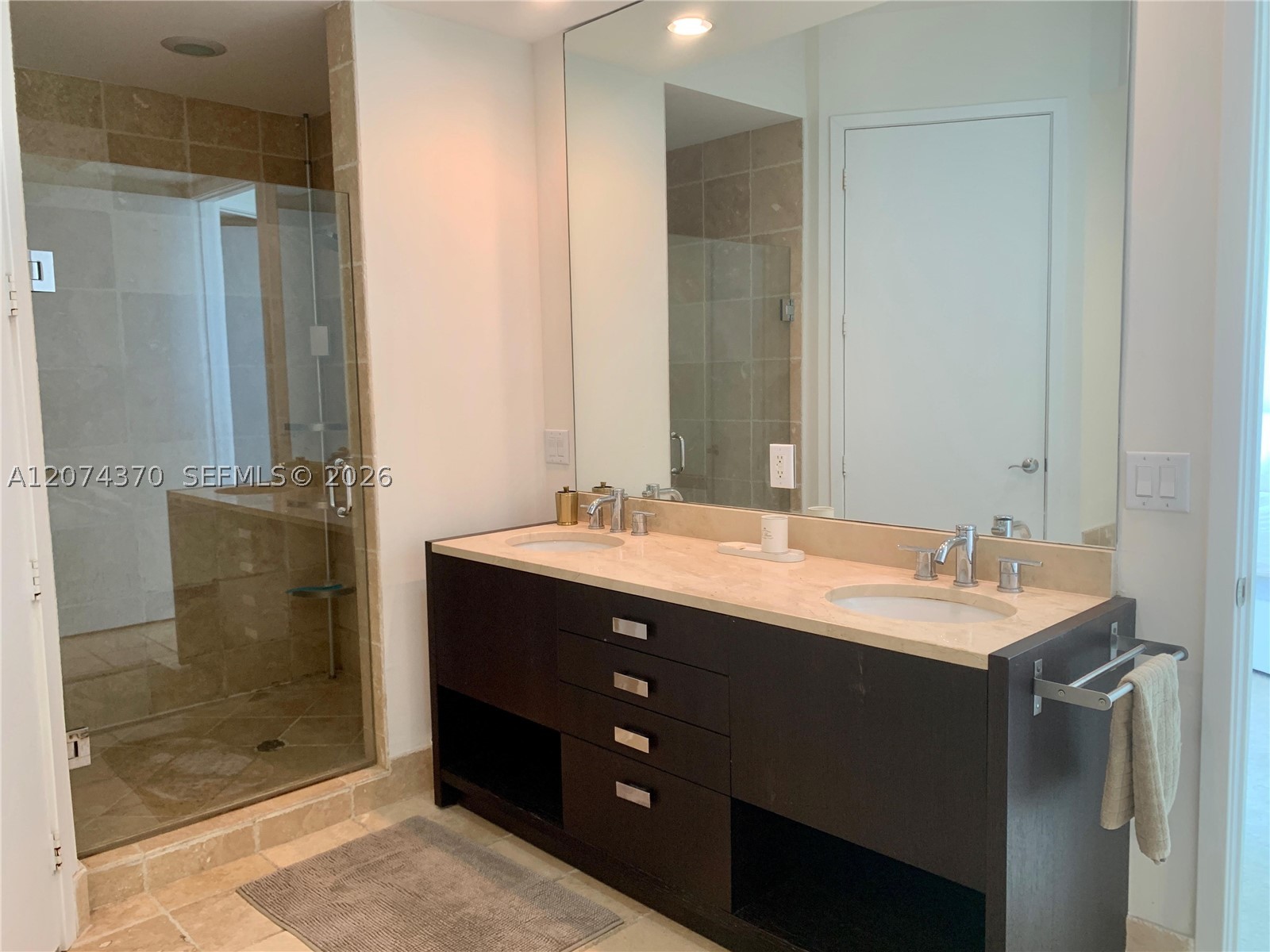18201 Collins Ave #4409 Sunny Isles Beach, FL 33160