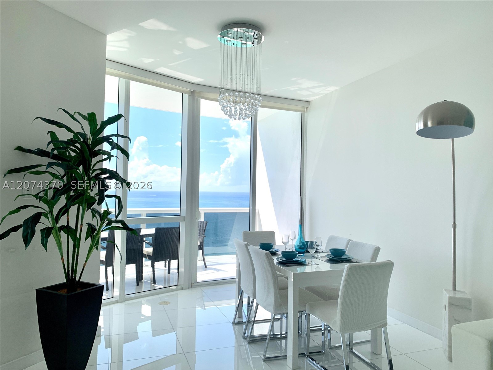 18201 Collins Ave #4409 Sunny Isles Beach, FL 33160