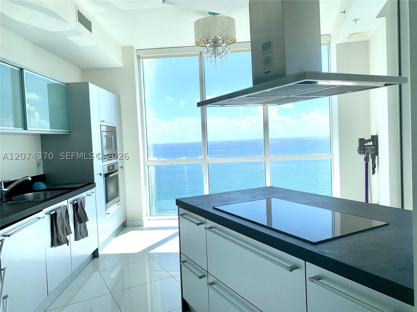 18201 Collins Ave #4409 Sunny Isles Beach, FL 33160