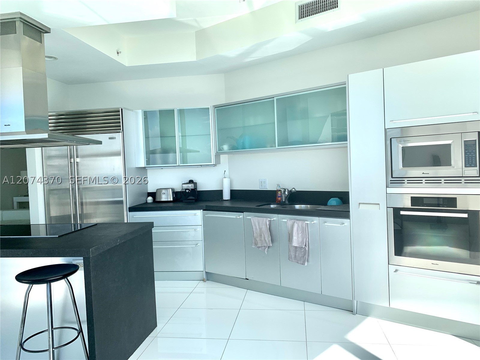 18201 Collins Ave #4409 Sunny Isles Beach, FL 33160