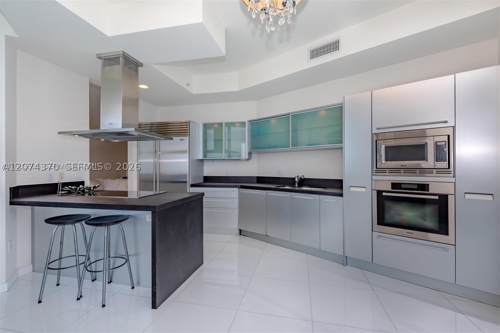 18201 Collins Ave #4409 Sunny Isles Beach, FL 33160