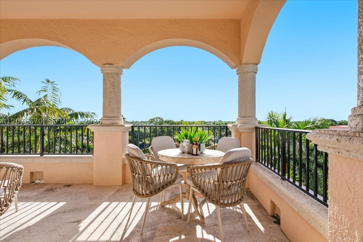 13633 Deering Bay Dr #256 Coral Gables, FL 33158