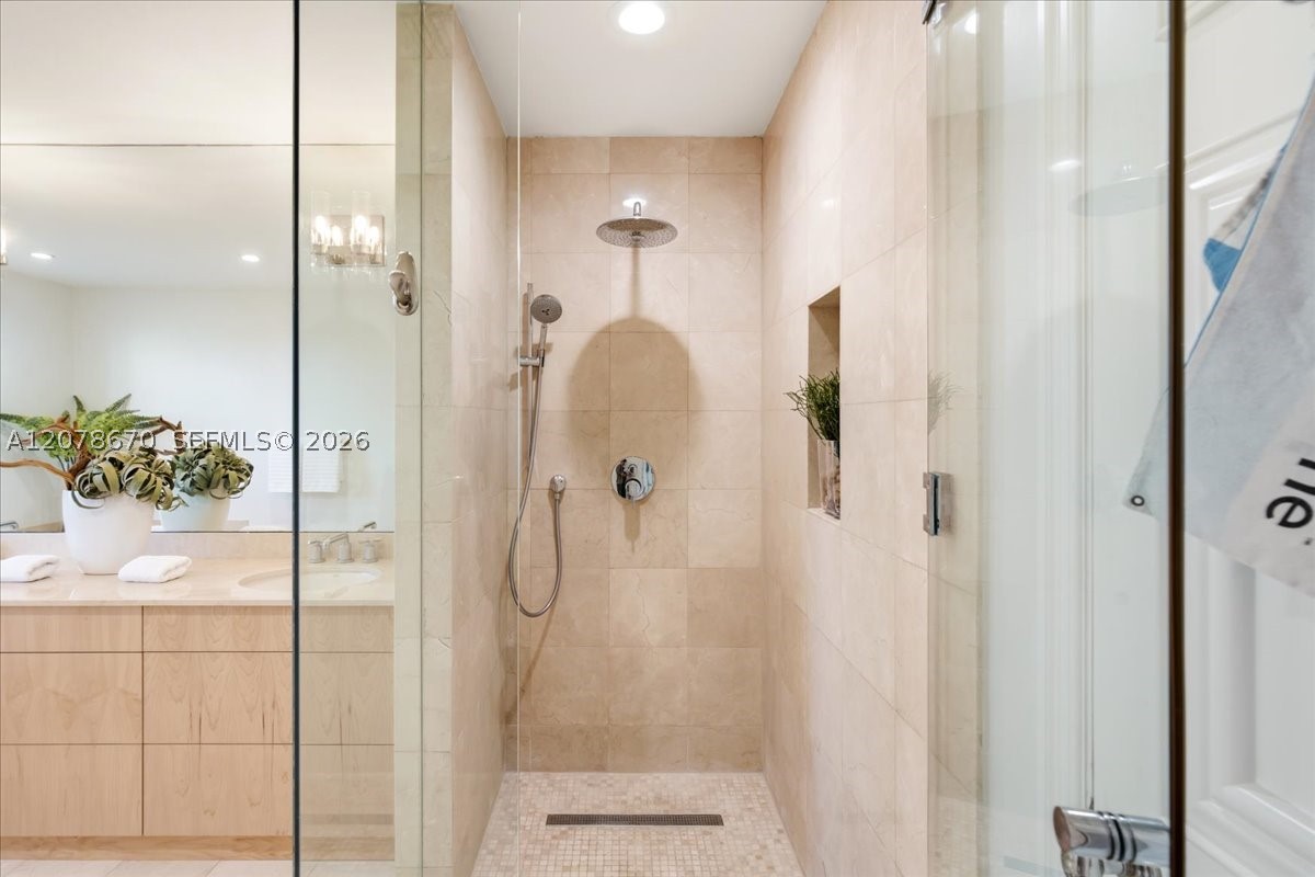 13633 Deering Bay Dr #256 Coral Gables, FL 33158