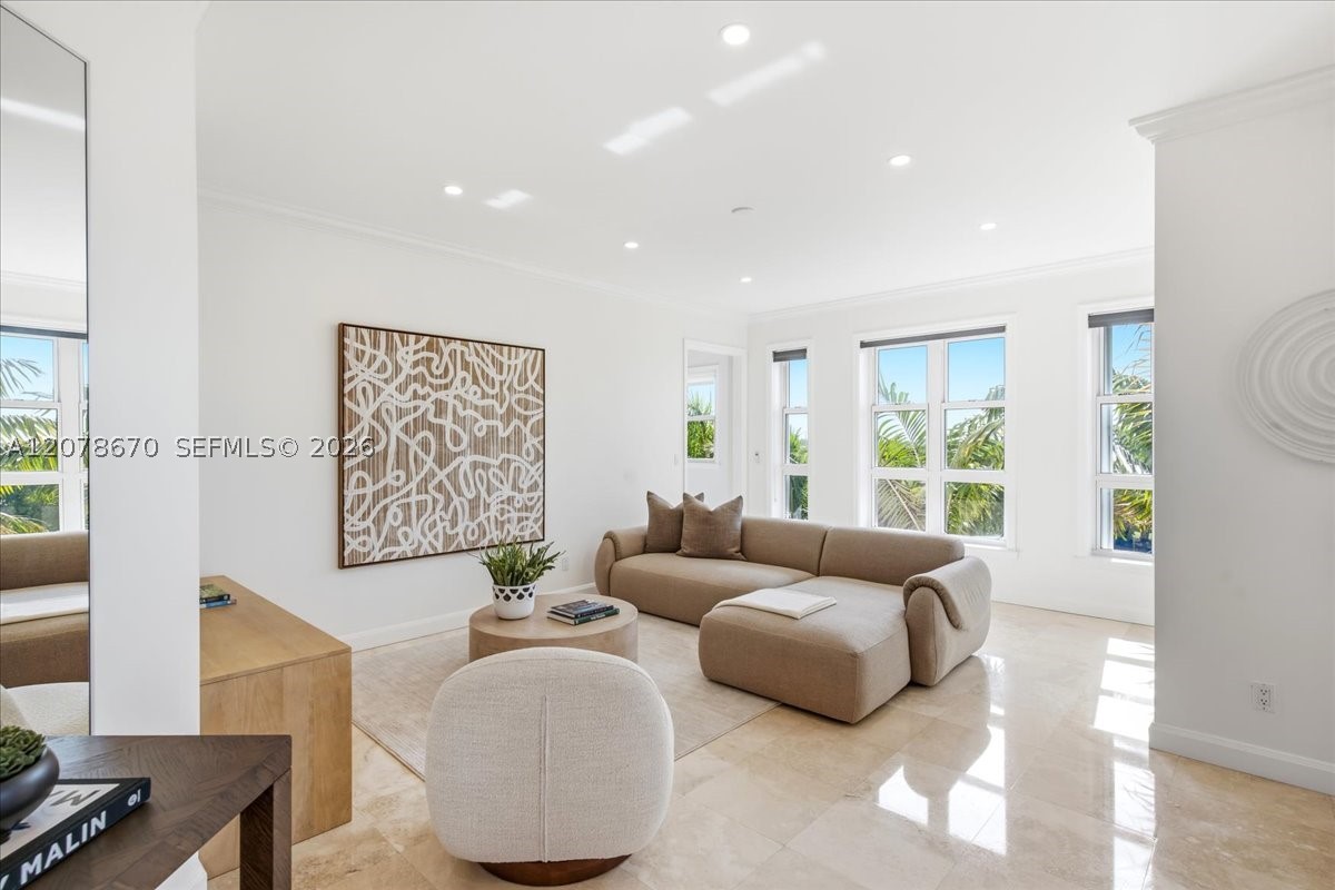 13633 Deering Bay Dr #256 Coral Gables, FL 33158