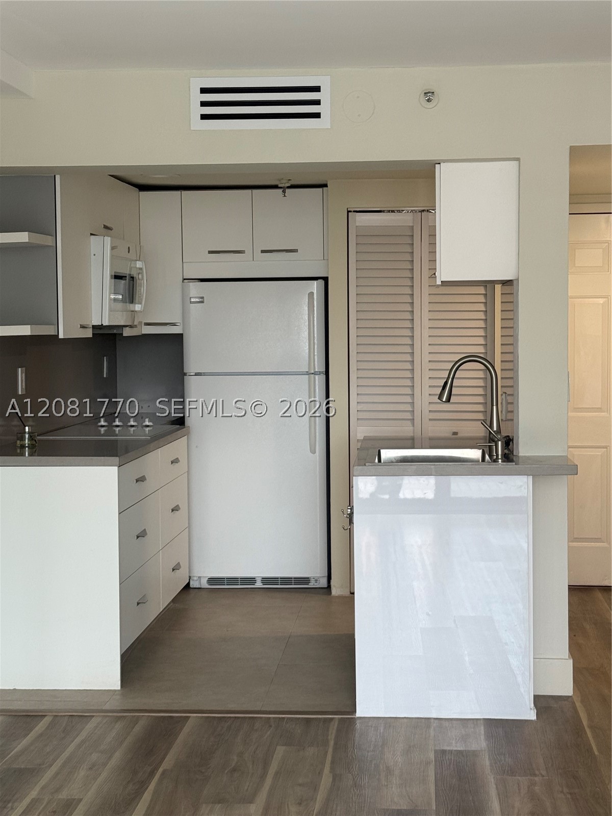 image Brickell Key Two9