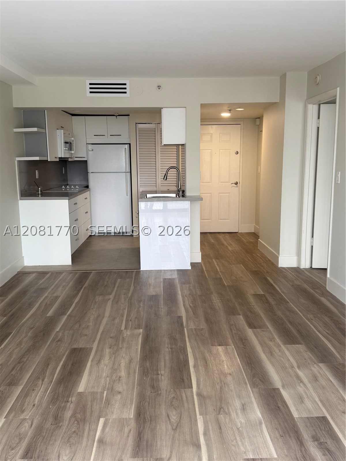 image Brickell Key Two11