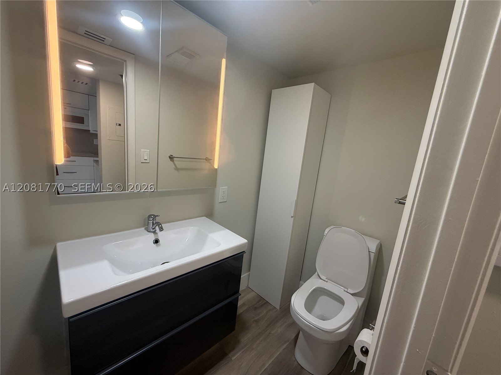 image Brickell Key Two8