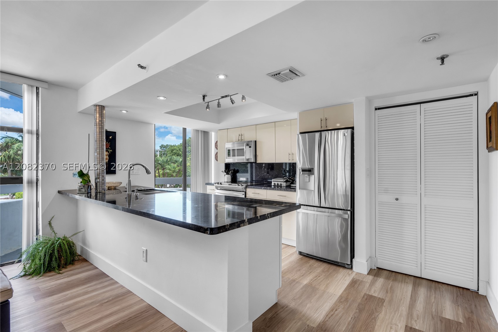 2501 Brickell Ave #201
