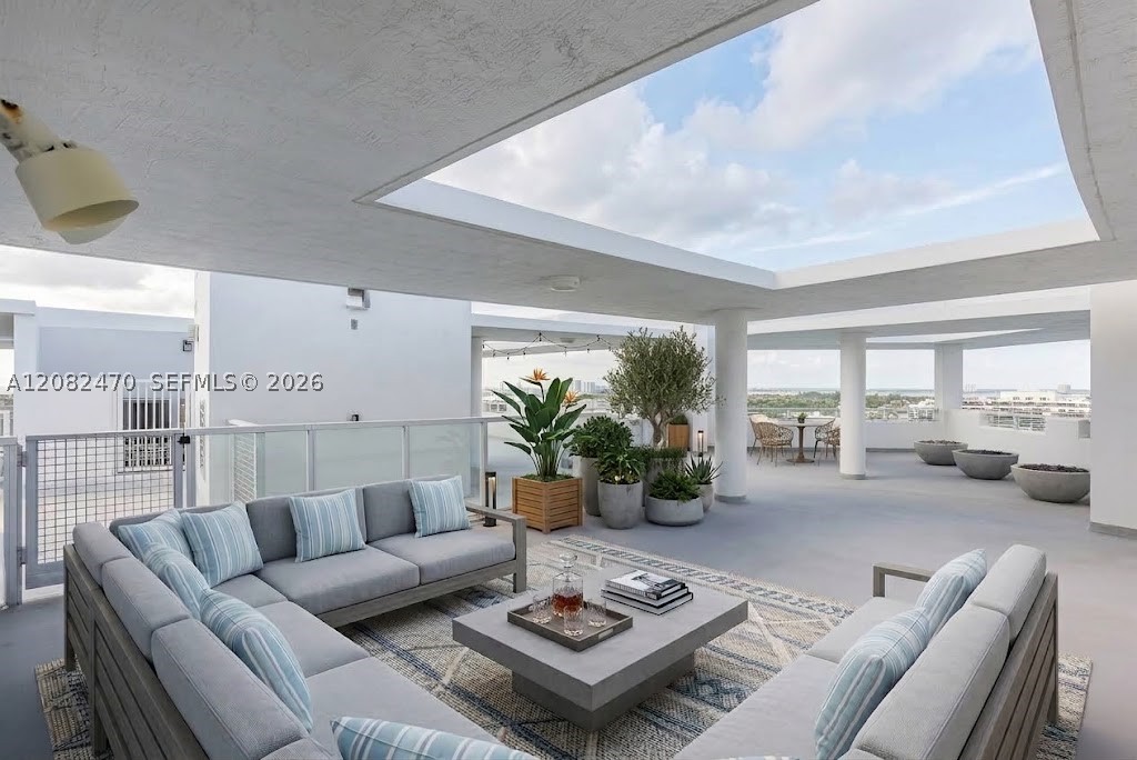 6700 Indian Crk Dr #PH8 Miami Beach, FL 33141