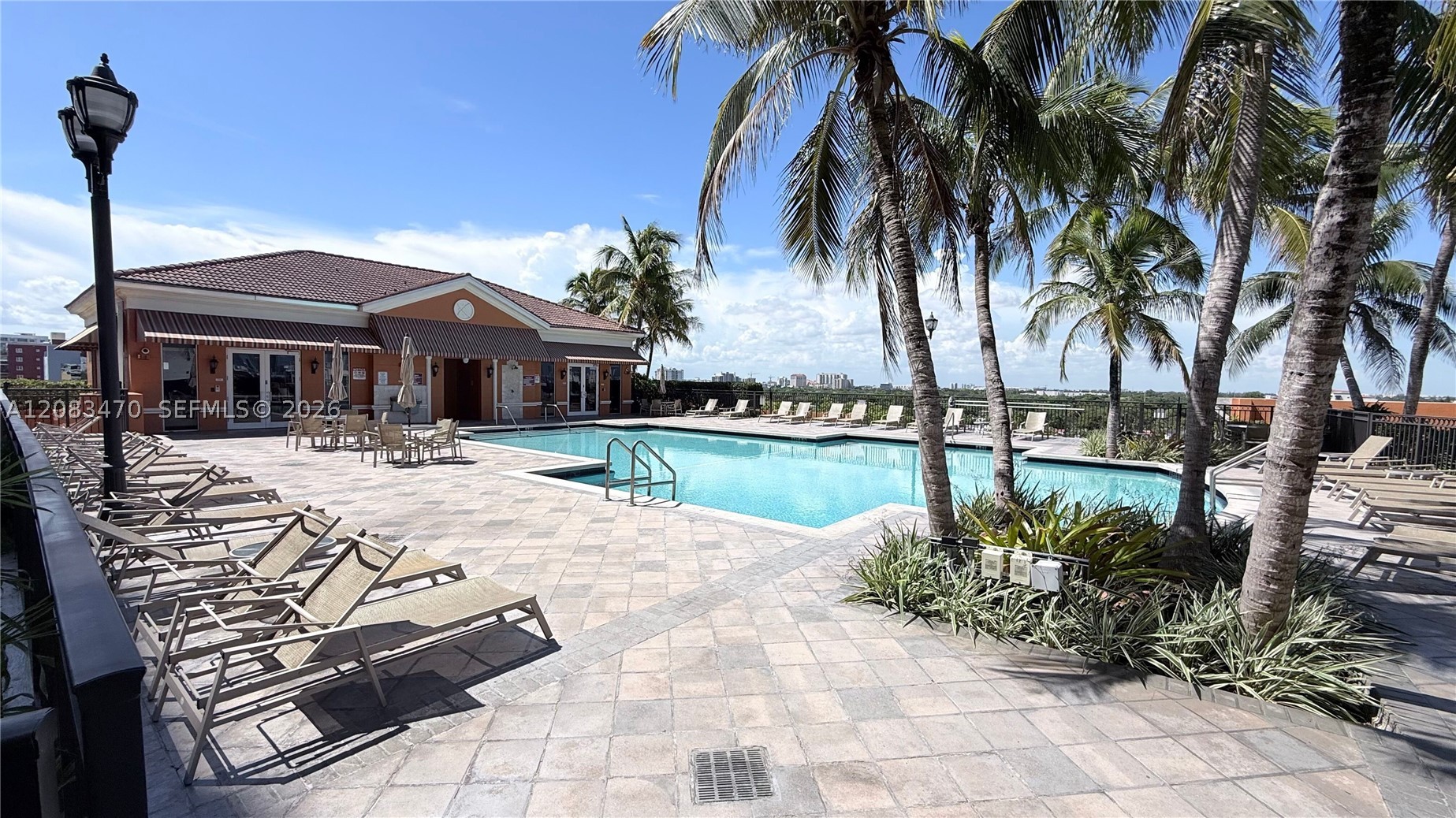image Gables Marquis38