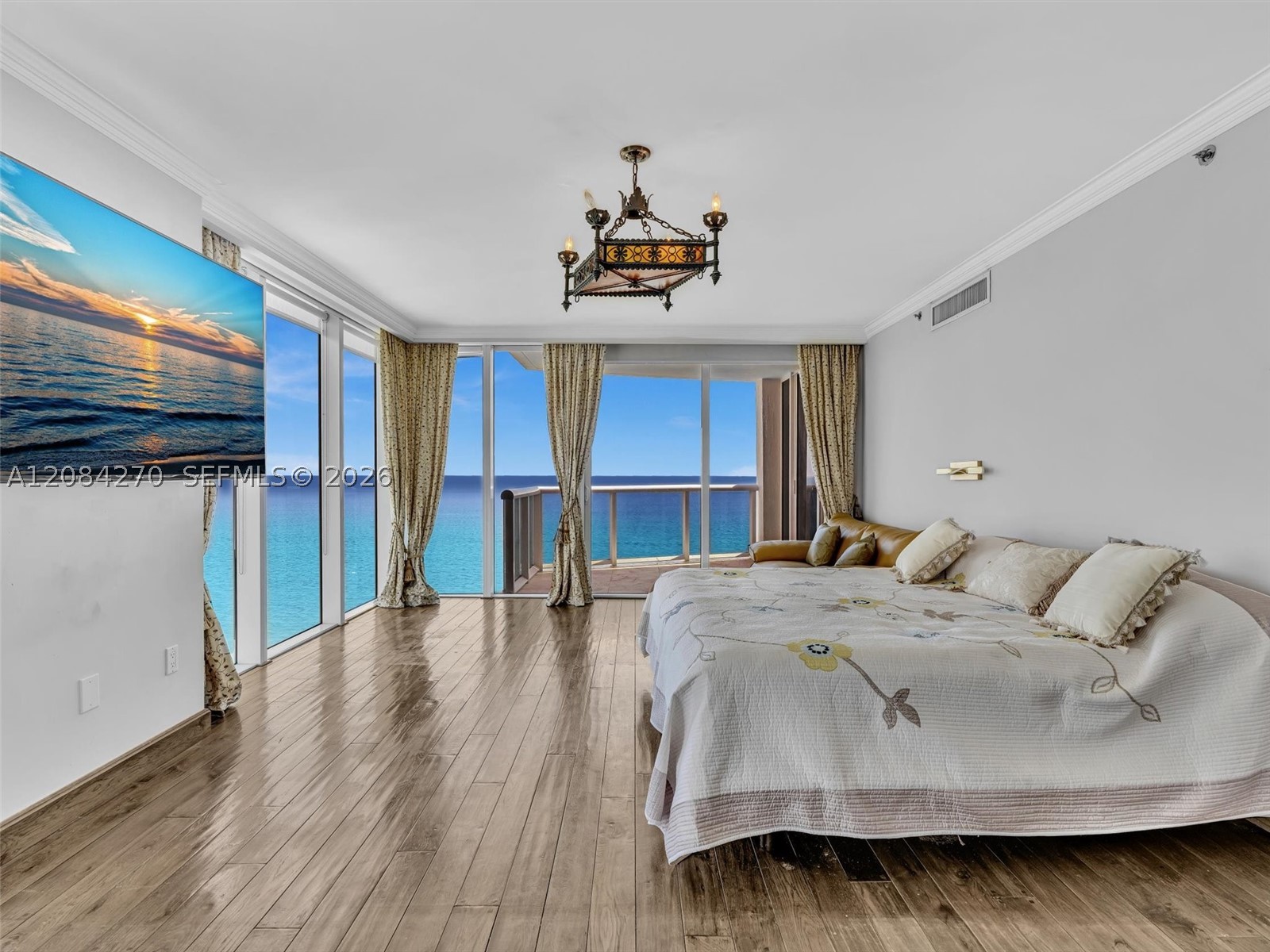 image Ocean Three56