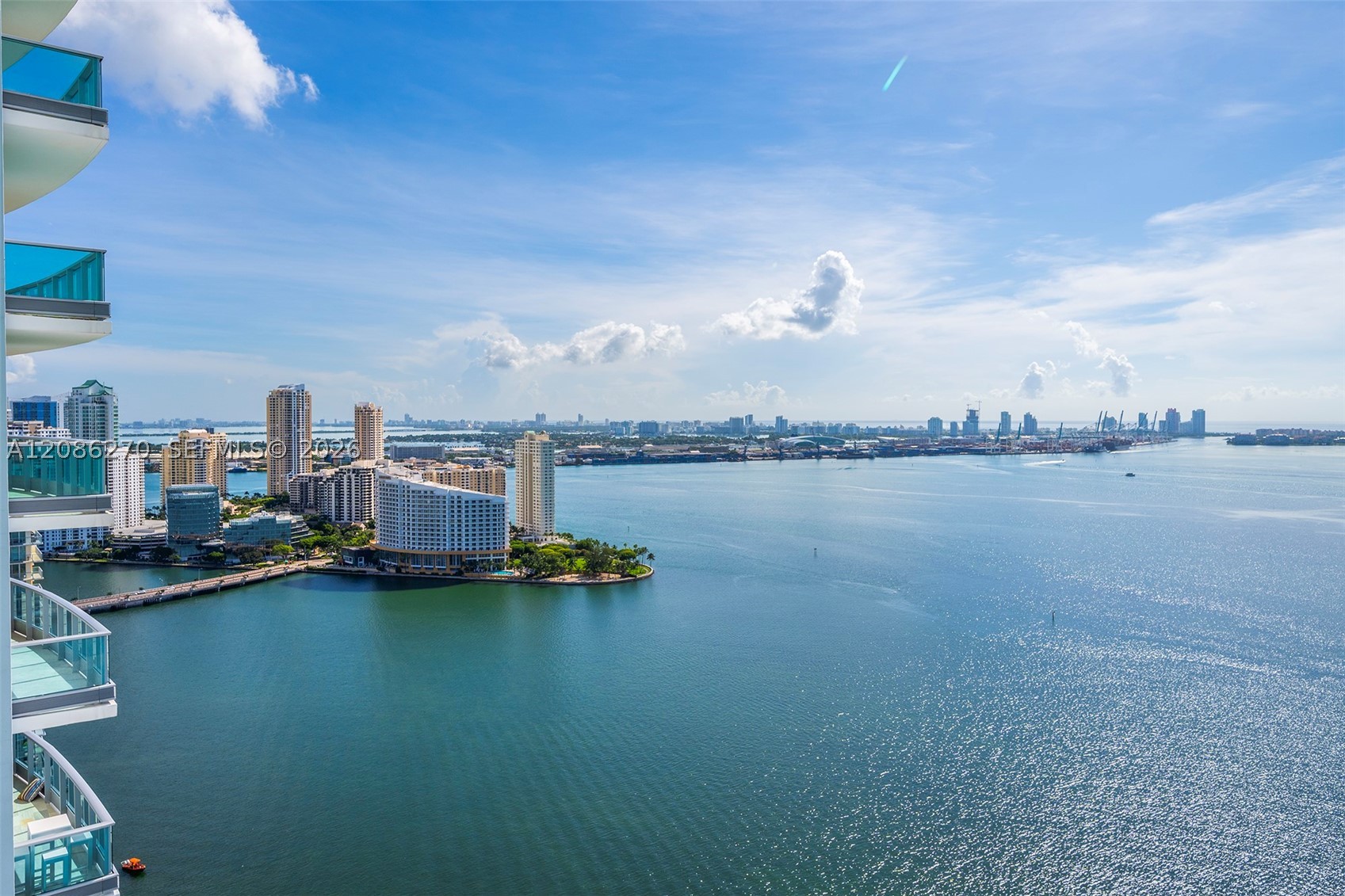 image Jade at Brickell Bay44