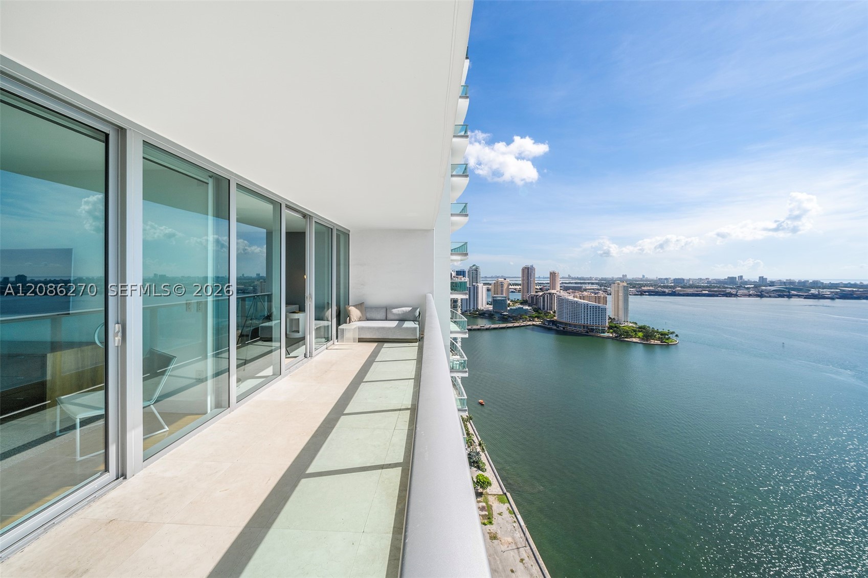 image Jade at Brickell Bay49