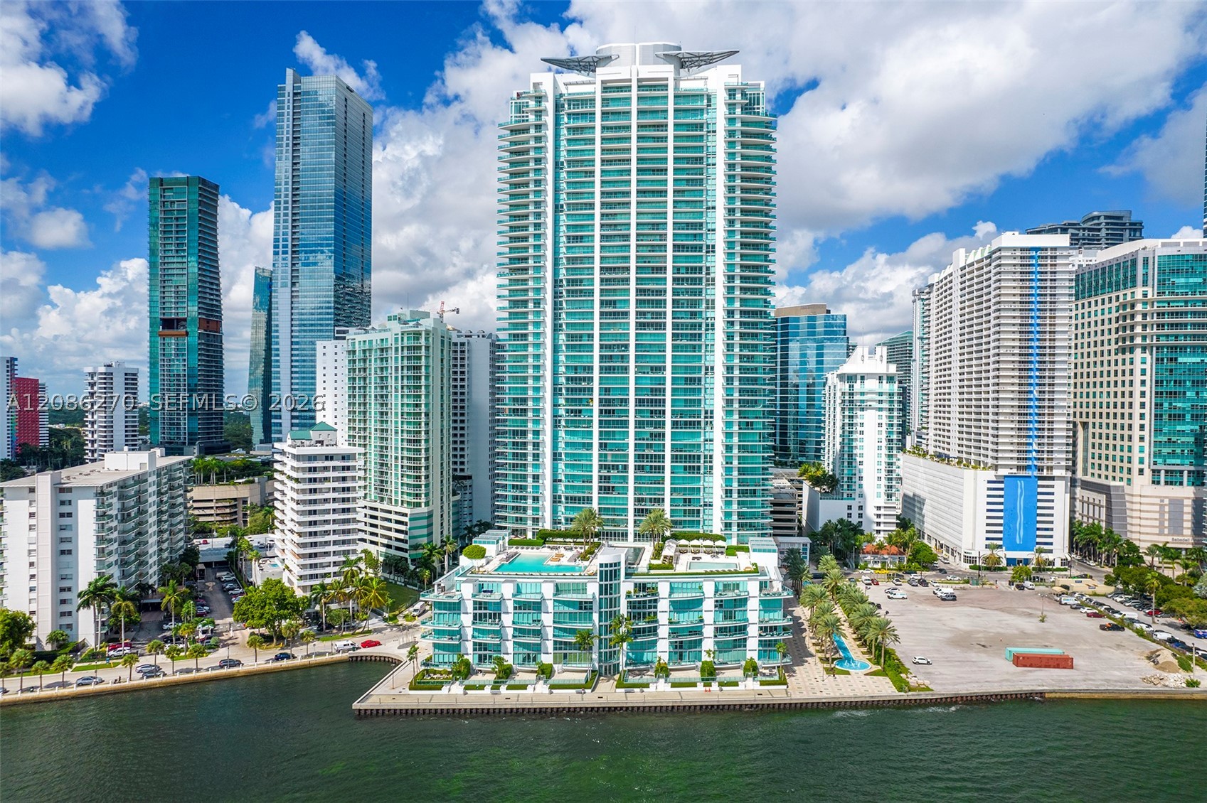 image Jade at Brickell Bay64