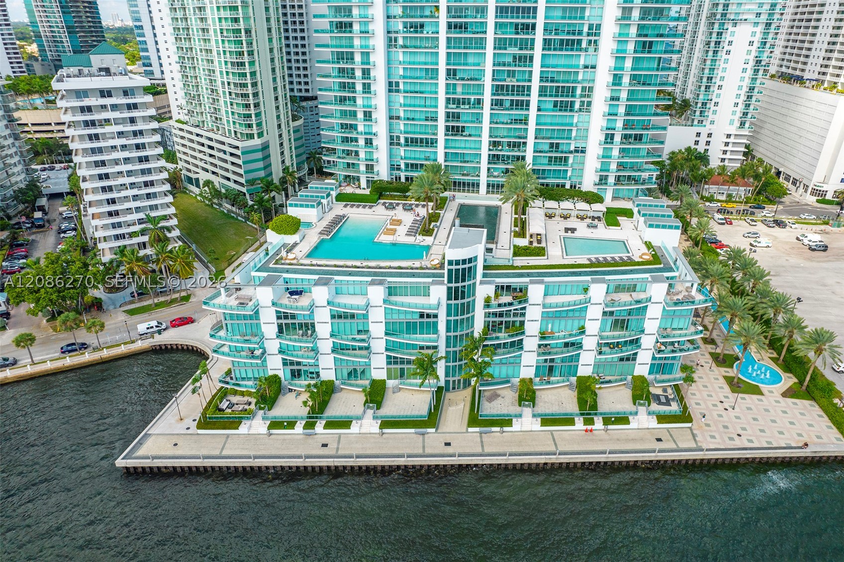 image Jade at Brickell Bay66