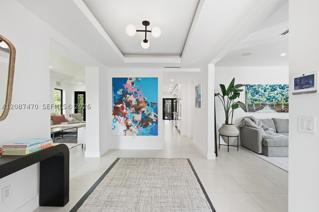 2225 Meridian Ave Miami Beach, FL 33139