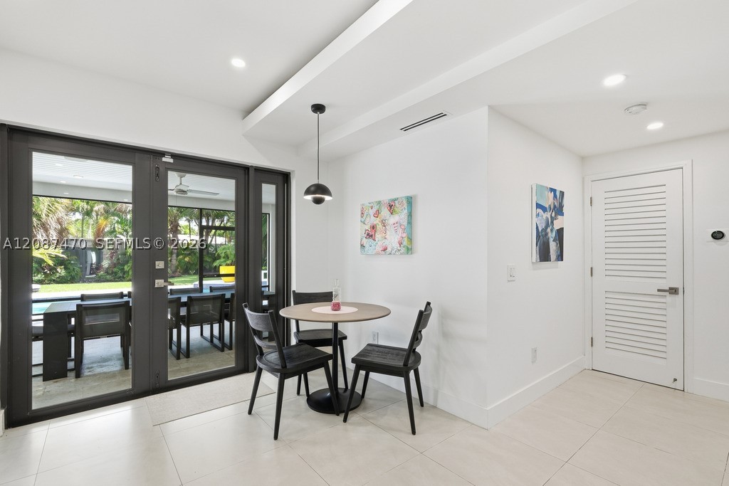 2225 Meridian Ave Miami Beach, FL 33139