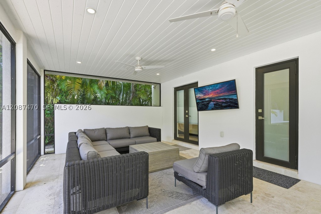 2225 Meridian Ave Miami Beach, FL 33139