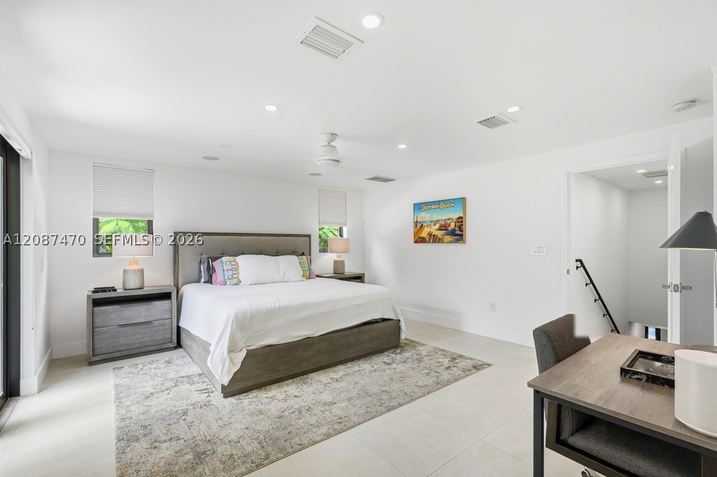 2225 Meridian Ave Miami Beach, FL 33139