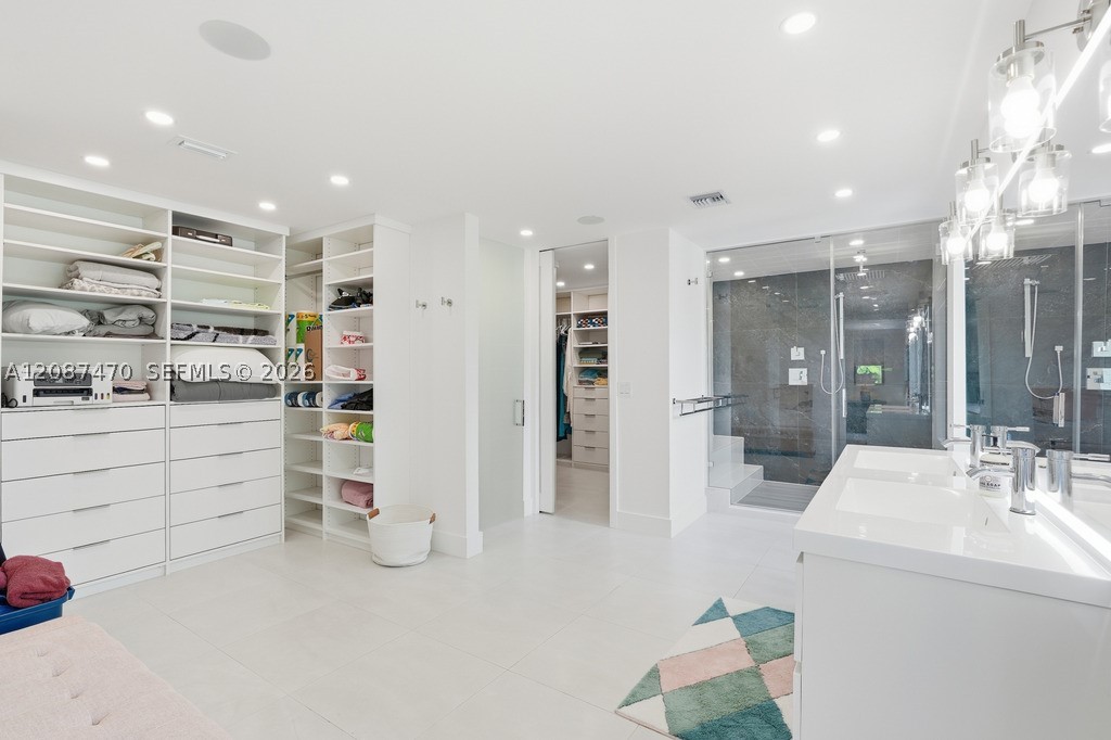 2225 Meridian Ave Miami Beach, FL 33139