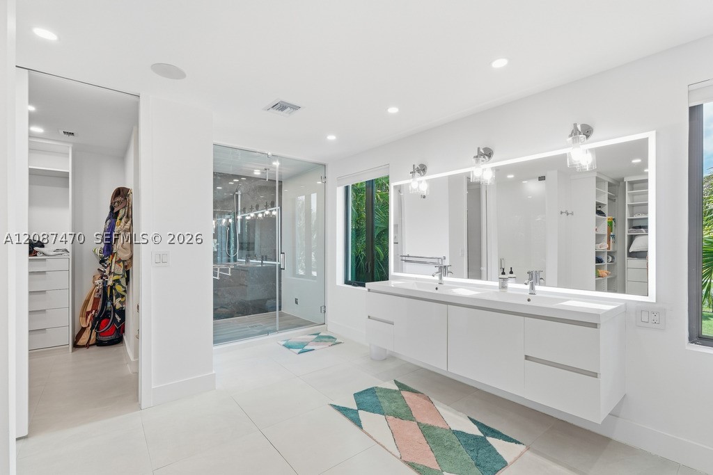 2225 Meridian Ave Miami Beach, FL 33139