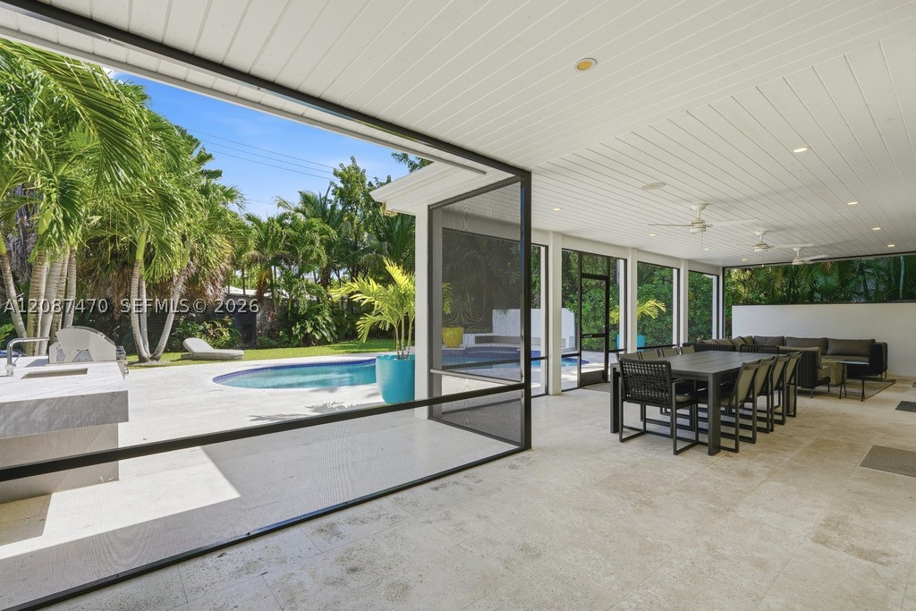 2225 Meridian Ave Miami Beach, FL 33139