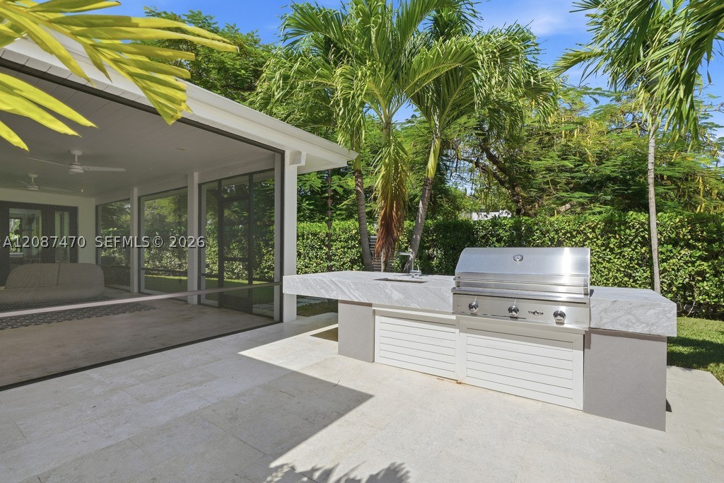2225 Meridian Ave Miami Beach, FL 33139
