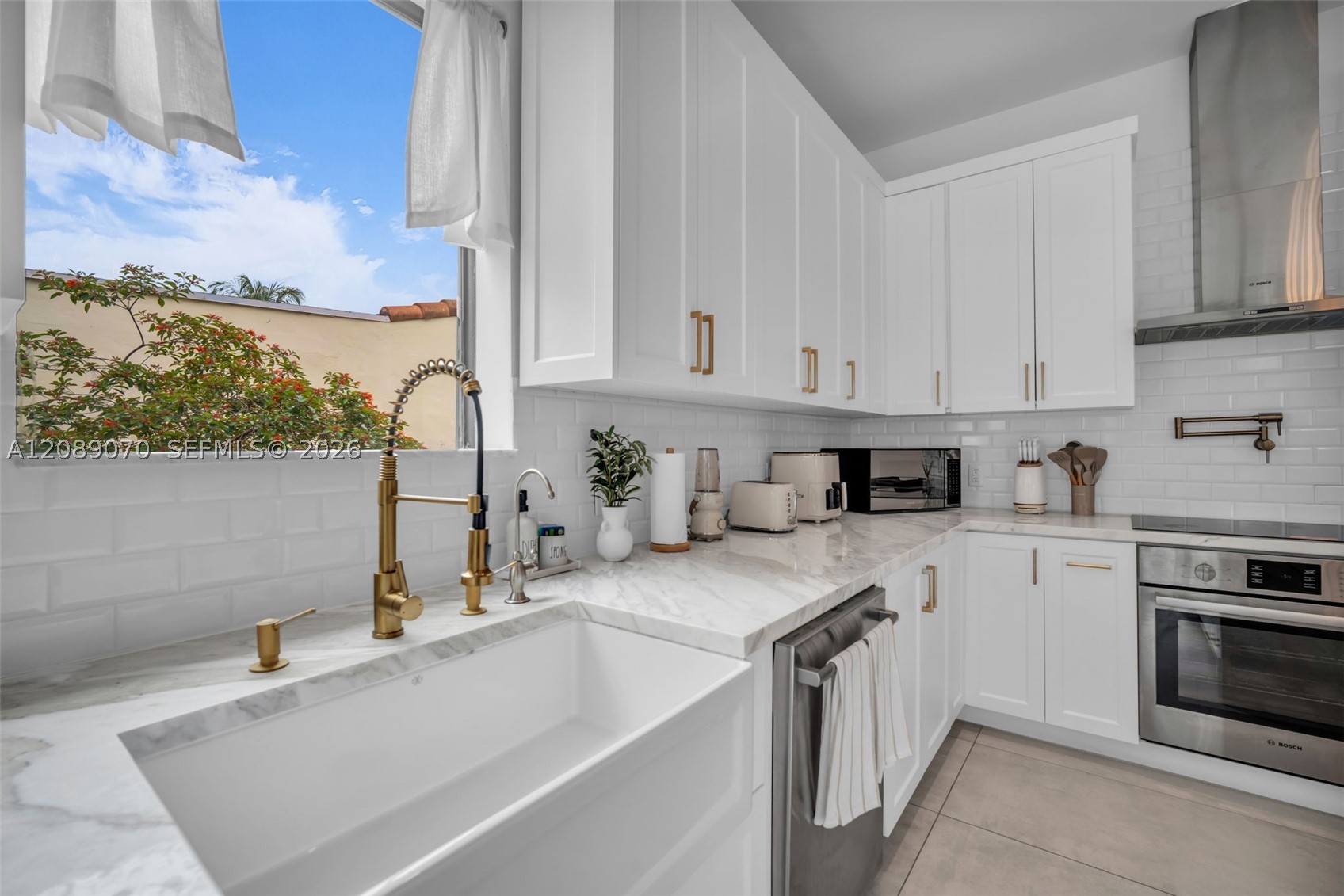 1430 SW 18th St Miami, FL 33145