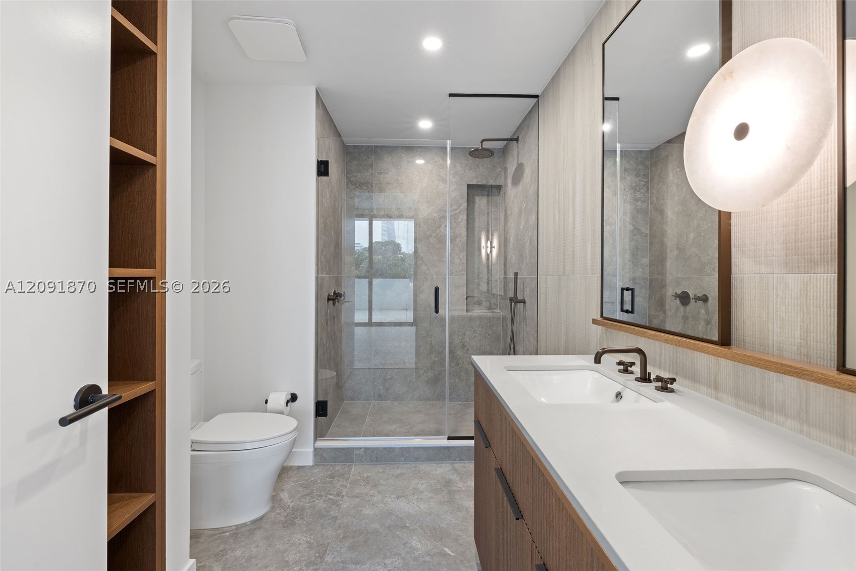 image 2200 Brickell25