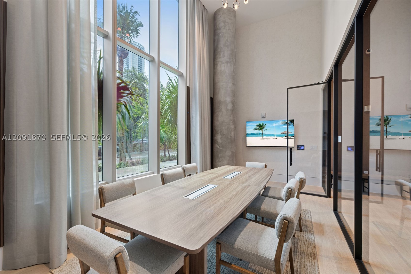 image 2200 Brickell43