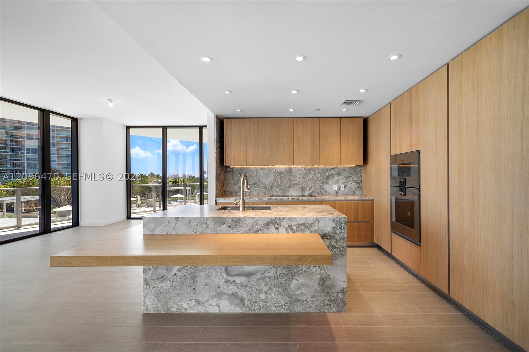 500 Alton Rd #1001 Miami Beach, FL 33139