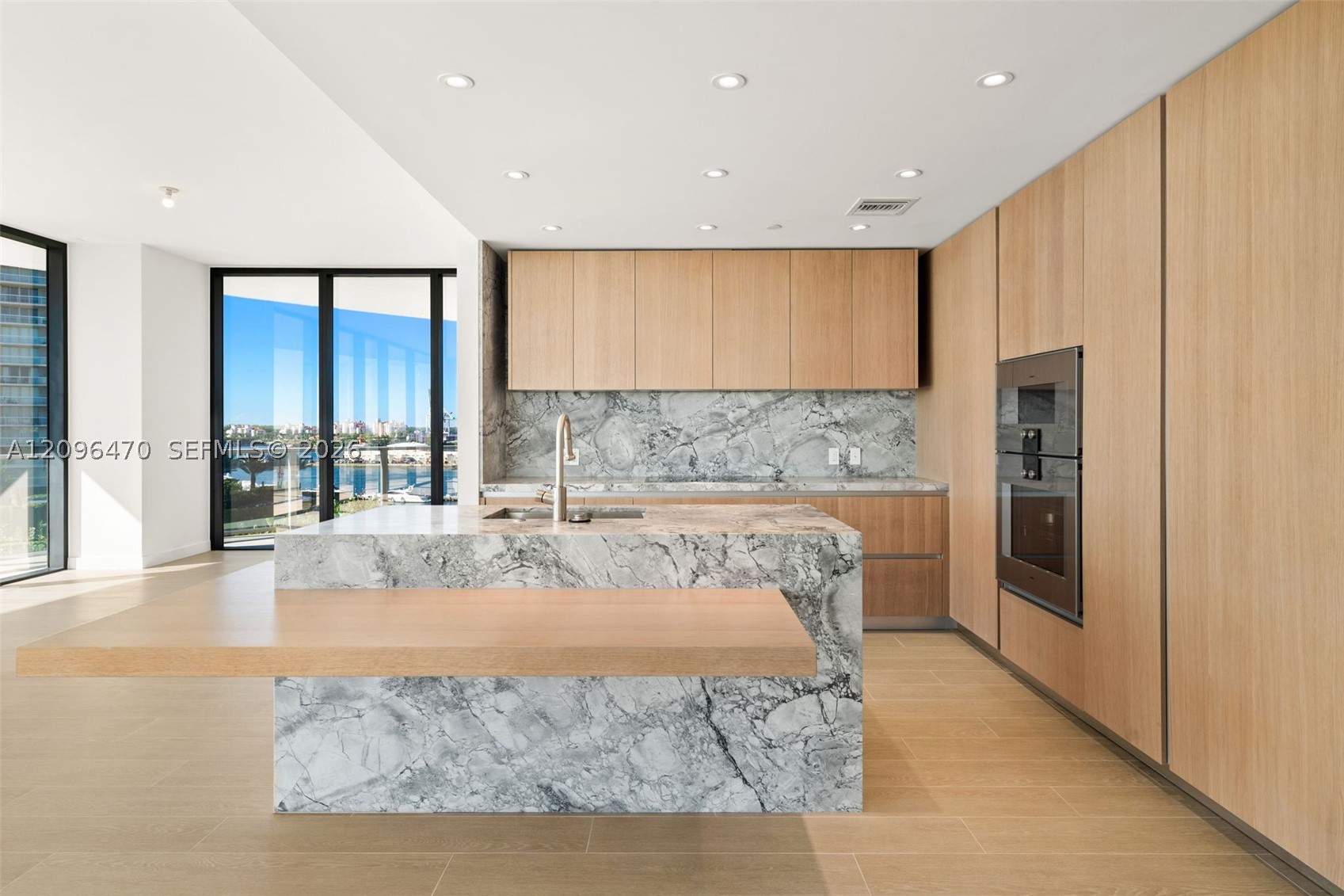 500 Alton Rd #1001 Miami Beach, FL 33139