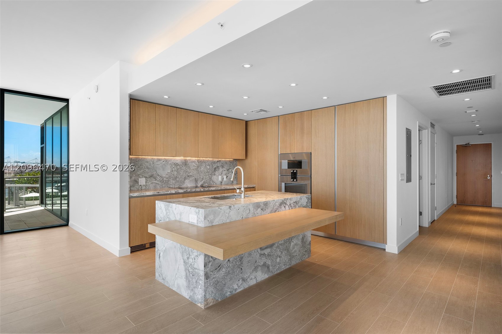 500 Alton Rd #1001 Miami Beach, FL 33139