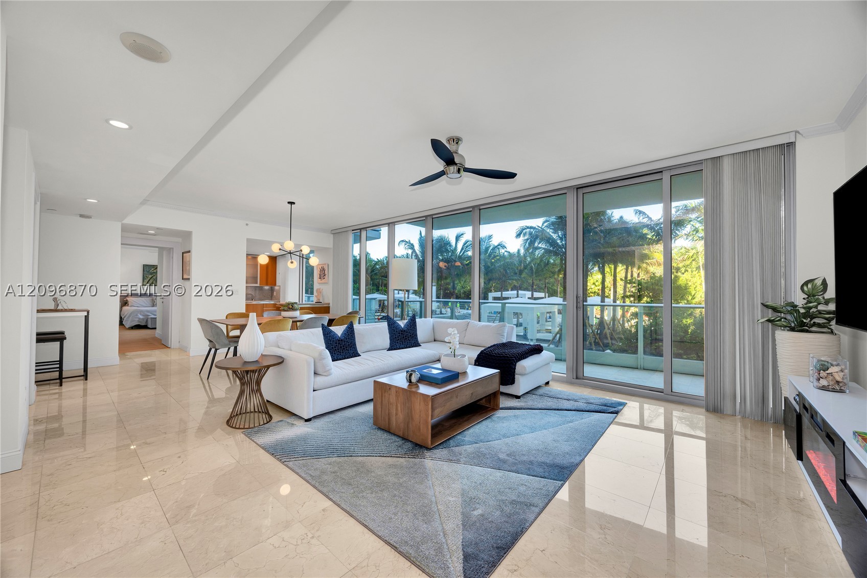 2627 S Bayshore Dr #507