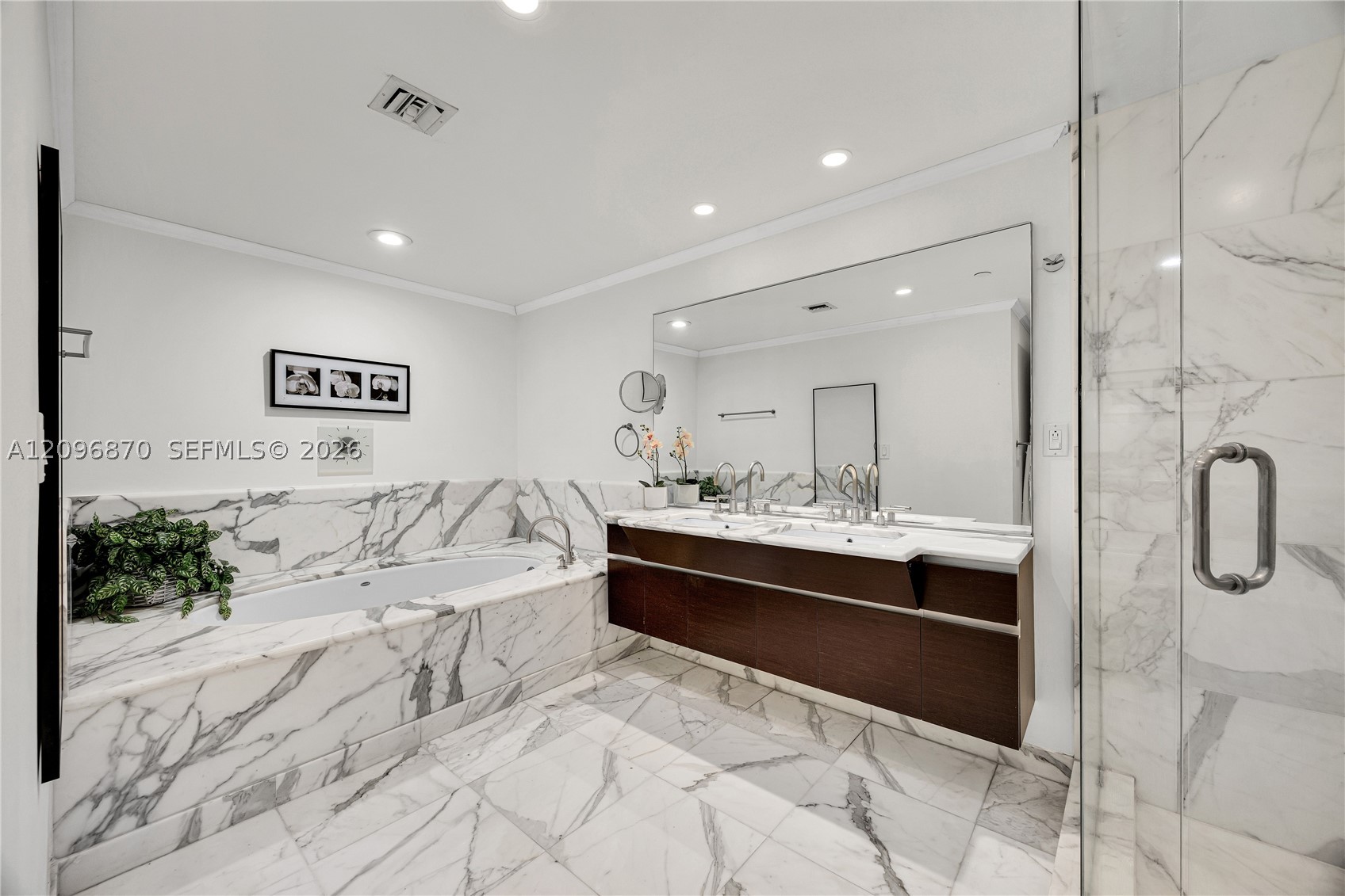 2627 S Bayshore Dr #507 Miami, FL 33133