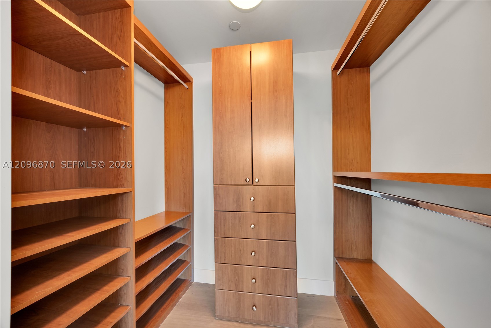 2627 S Bayshore Dr #507 Miami, FL 33133