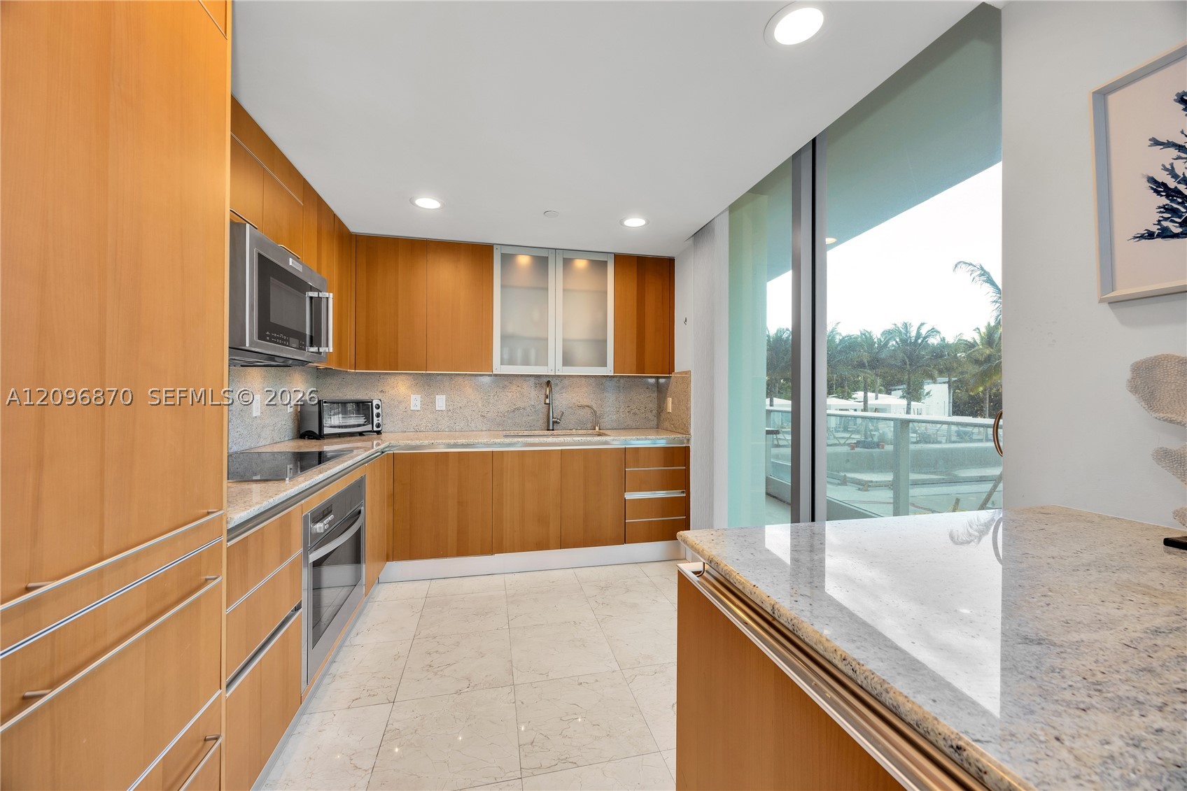 2627 S Bayshore Dr #507 Miami, FL 33133