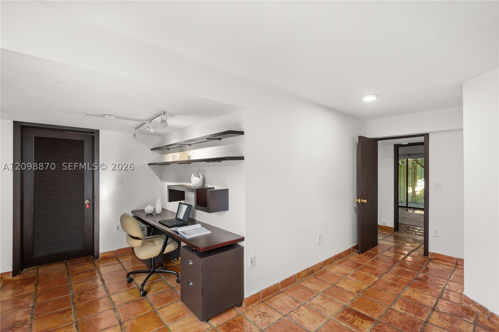3520 Rockerman Rd Miami, FL 33133