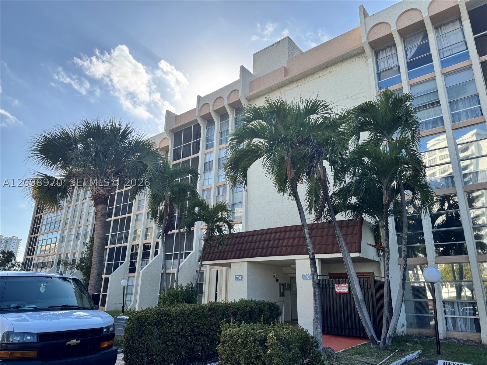 701 Three Iss Blvd #103