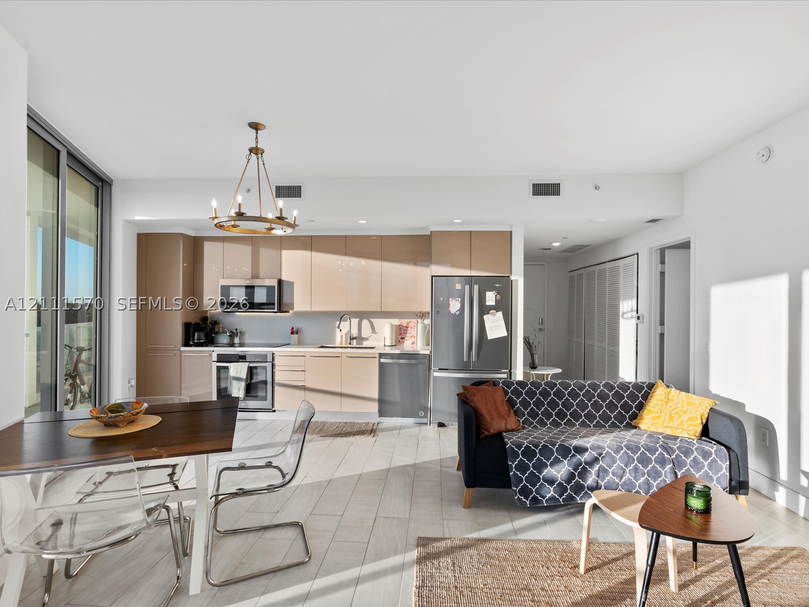 2000 Metropica Way #404 Sunrise, FL 33323